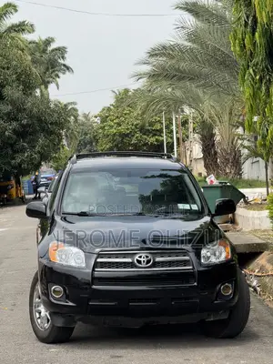 Toyota RAV4 2012 Black