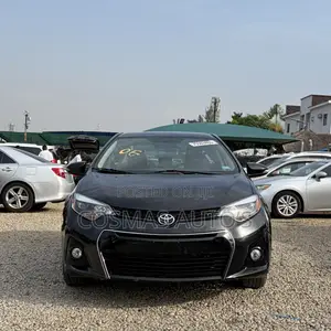 Toyota Corolla S 4dr Sedan (1.8L 4cyl CVT) 2016 Black