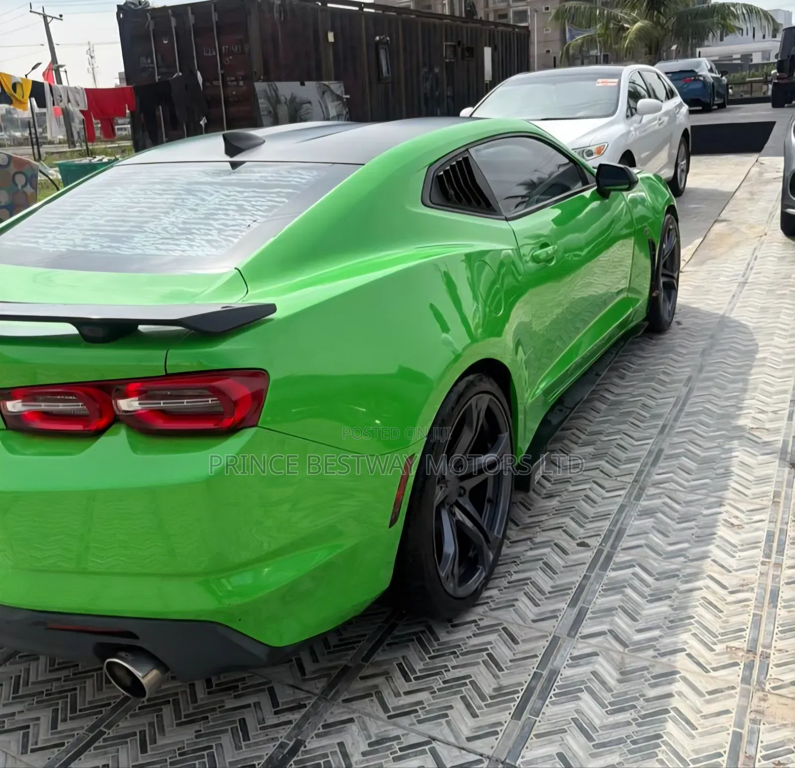 Chevrolet Camaro 2018 Green