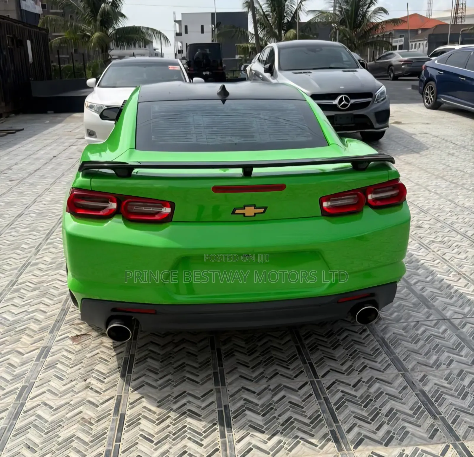 Chevrolet Camaro 2018 Green