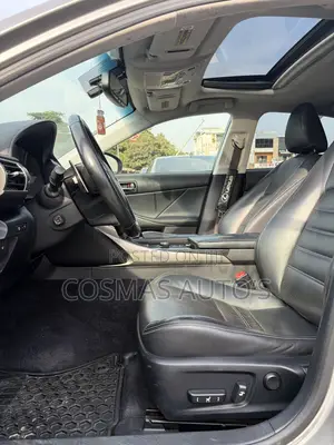 Lexus IS 250 4WD 2014 Gold