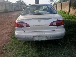 Toyota Corolla 2002 Silver