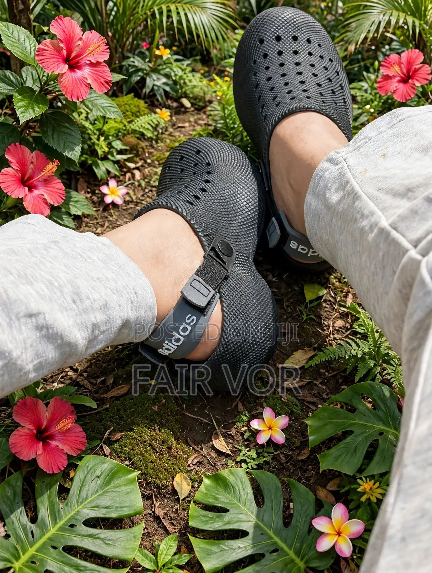 Adidas Croc