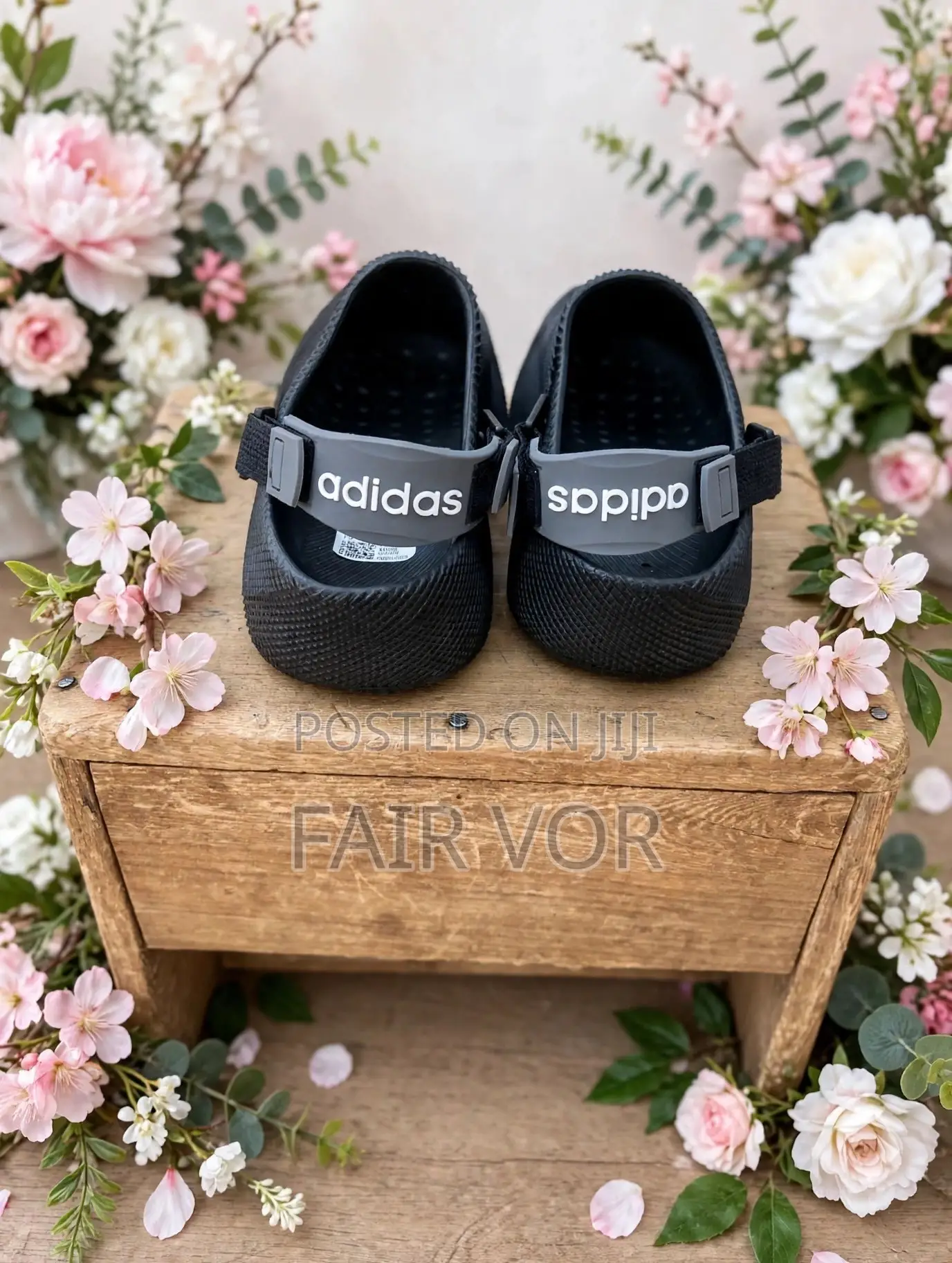 Adidas Croc