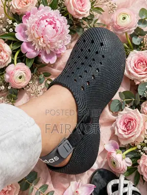 Adidas Croc