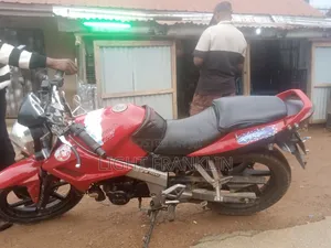 Kymco Xciting 2023 Red