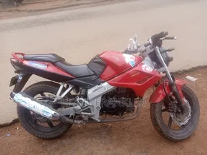 Kymco Xciting 2023 Red