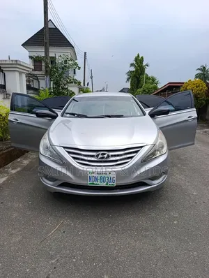 Hyundai Sonata 2012 Silver