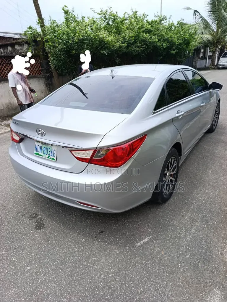 Hyundai Sonata 2012 Silver