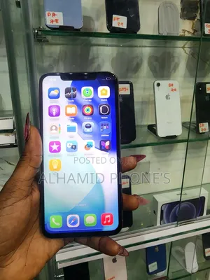 Apple iPhone 11 Pro Max 64 GB Gold