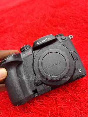 Lumix Gh5s , Samyang 35mm T1.5 MFT & Meike 12mm T2.2 MFT Cine Lens
