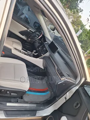 Lexus RX 2020 Gold