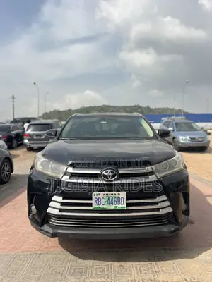 Toyota Highlander Limited 4dr SUV AWD (3.5L 6cyl 6A) 2015 Black