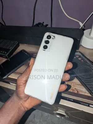 Tecno Camon 18 128 GB White