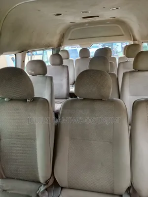 Toyota HiAce 2012 White