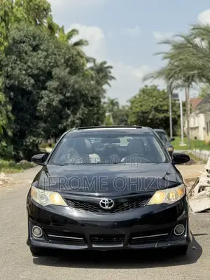 Toyota Camry XLE 4dr Sedan (2.5L 4cyl 6A) 2013 Black