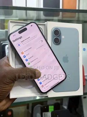 Apple iPhone 16 512 GB Green