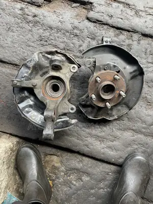 Front Hub Toyota Corolla 2008-2014 America