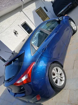 Hyundai Elantra GT 2013 Blue