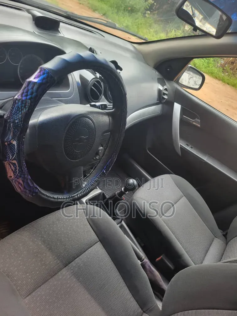 Chevrolet Aveo 2011 Black