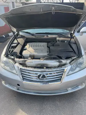 Lexus ES 350 2011 Silver