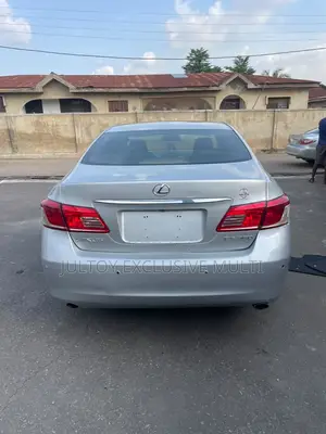 Lexus ES 350 2011 Silver