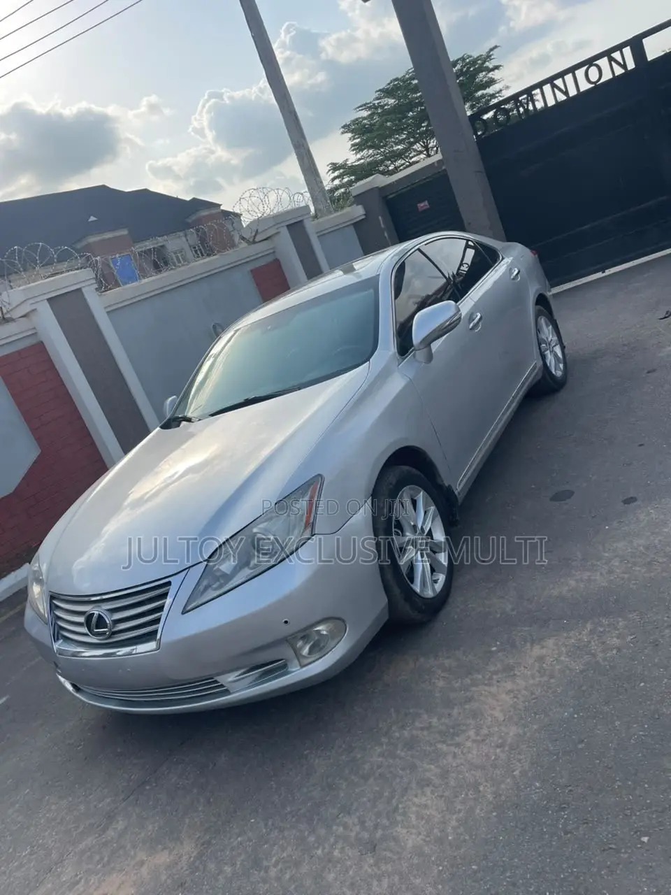 Lexus ES 350 2011 Silver