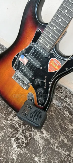Fender Electric Lead Guitar With Plug in Amp