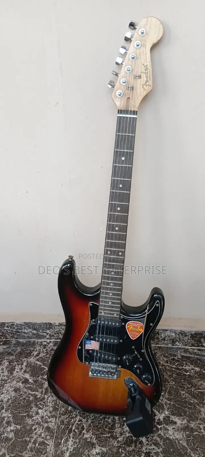 Fender Electric Lead Guitar With Plug in Amp