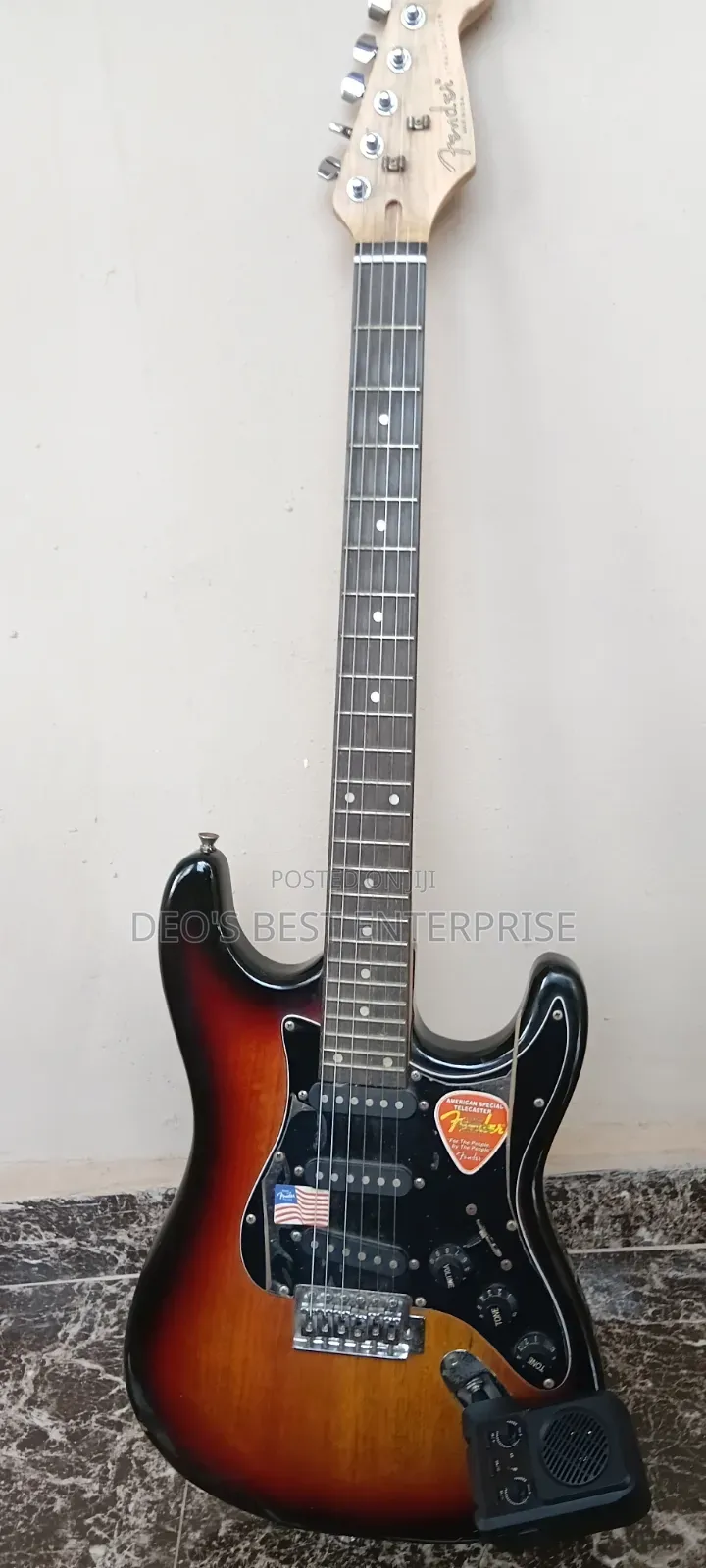 Fender Electric Lead Guitar With Plug in Amp