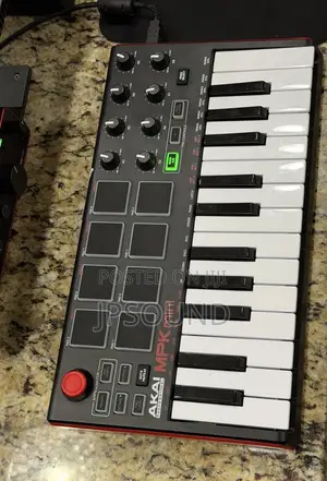 Akai Studio Midi Keyboard