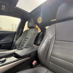 Lexus IS 2014 Black