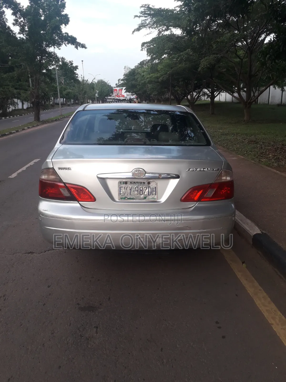 Toyota Avalon 2003 Silver