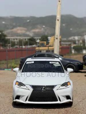 Lexus IS 300 AWD 2016 White