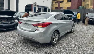 Hyundai Elantra Touring SE Automatic 2012 Gray
