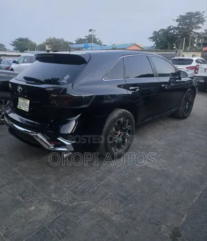 Toyota Venza 2012 Black