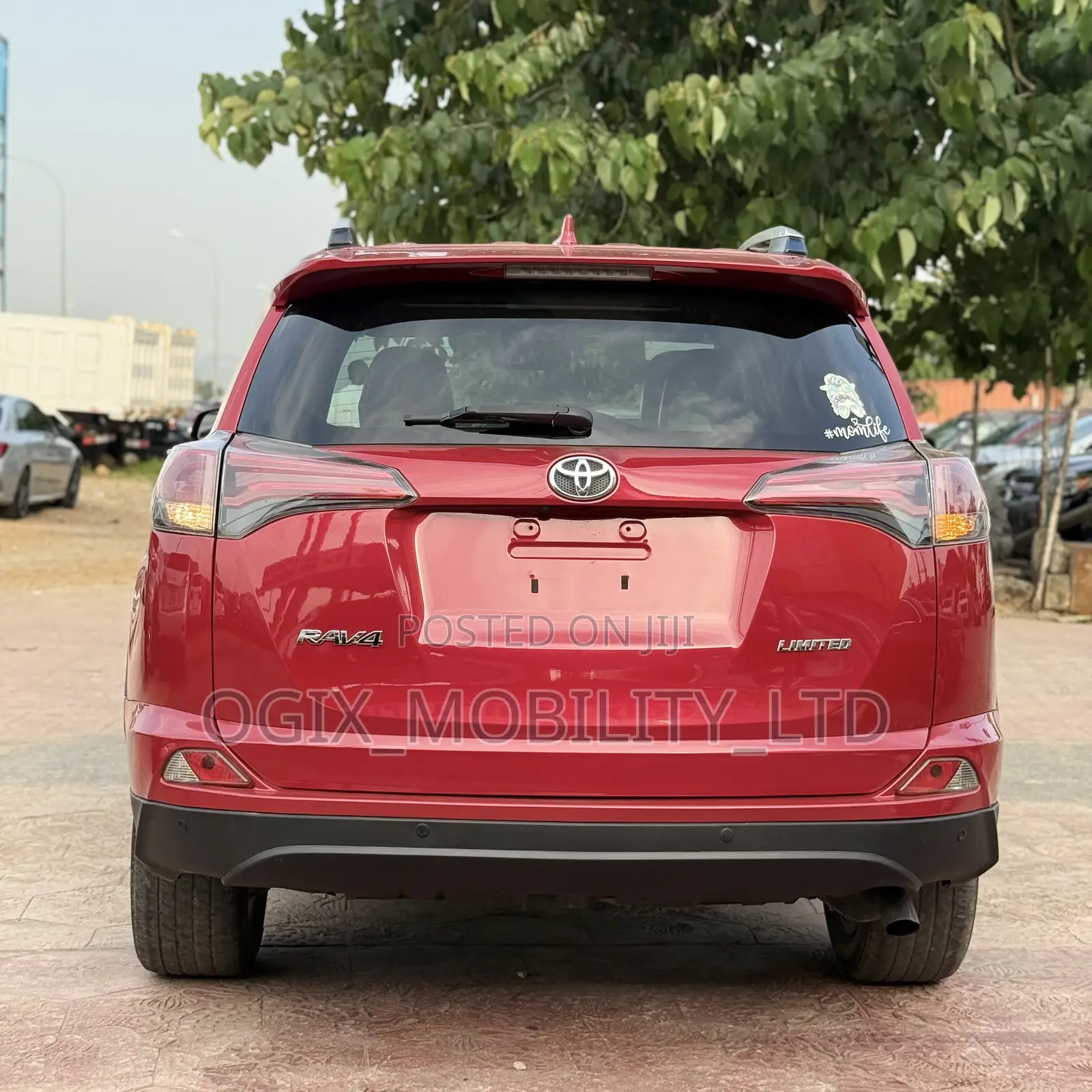 Toyota RAV4 2016 Red