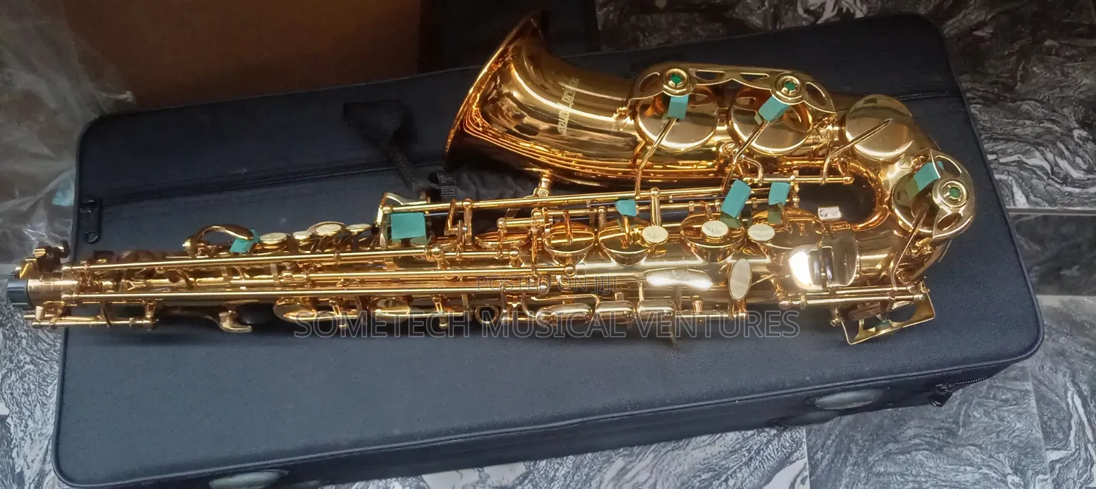 Gold Auto Saxophone