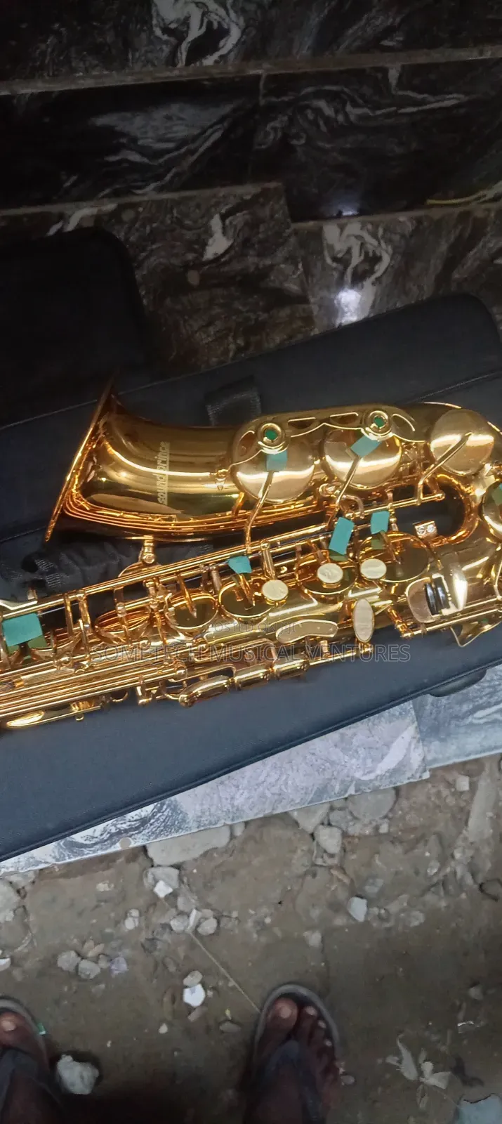Gold Auto Saxophone