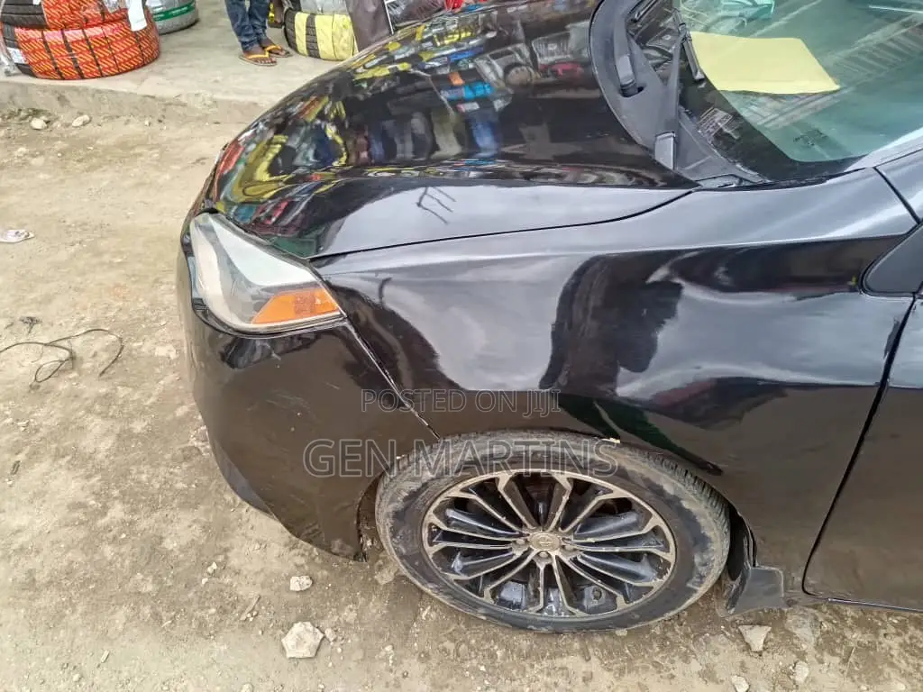 Toyota Corolla 2015 Black