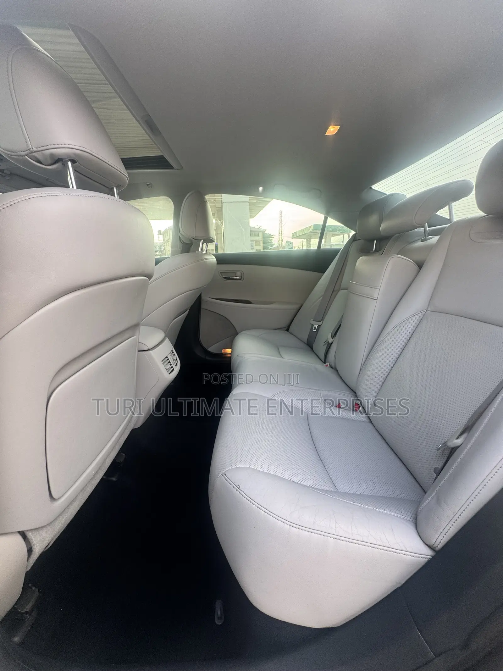 Lexus ES 350 2011 Gray