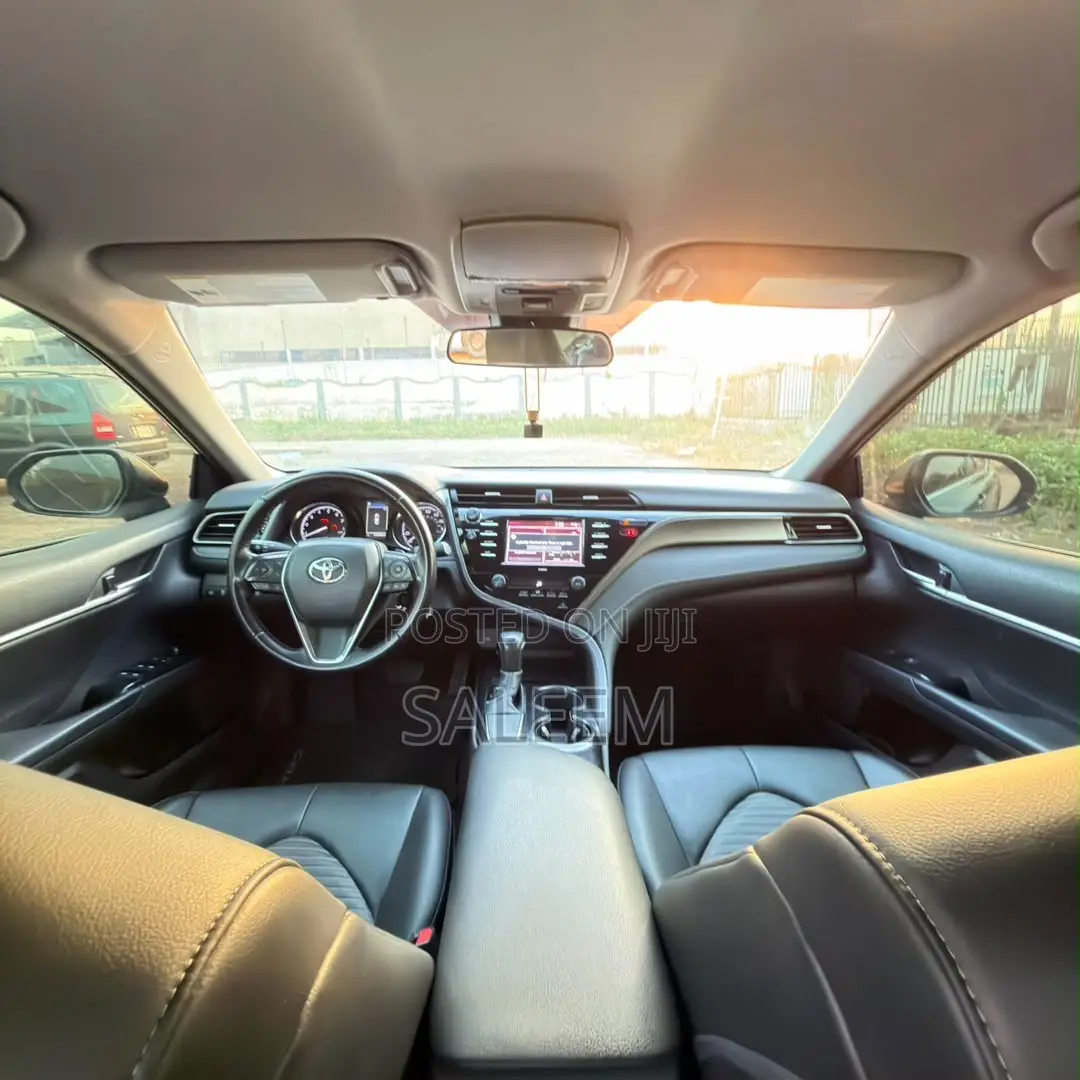 Toyota Camry 2020 Black