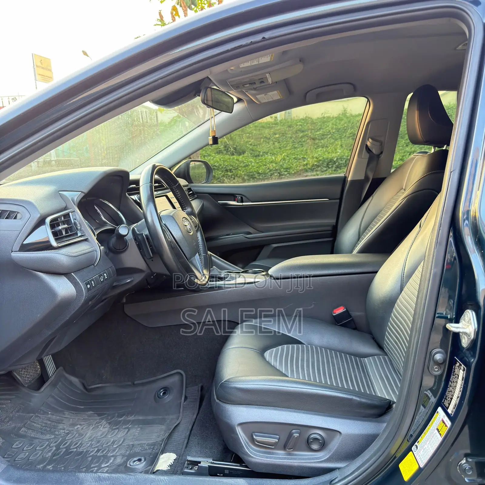 Toyota Camry 2020 Black