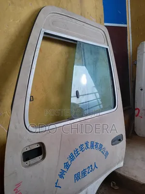 Complete Door Coaster Bus