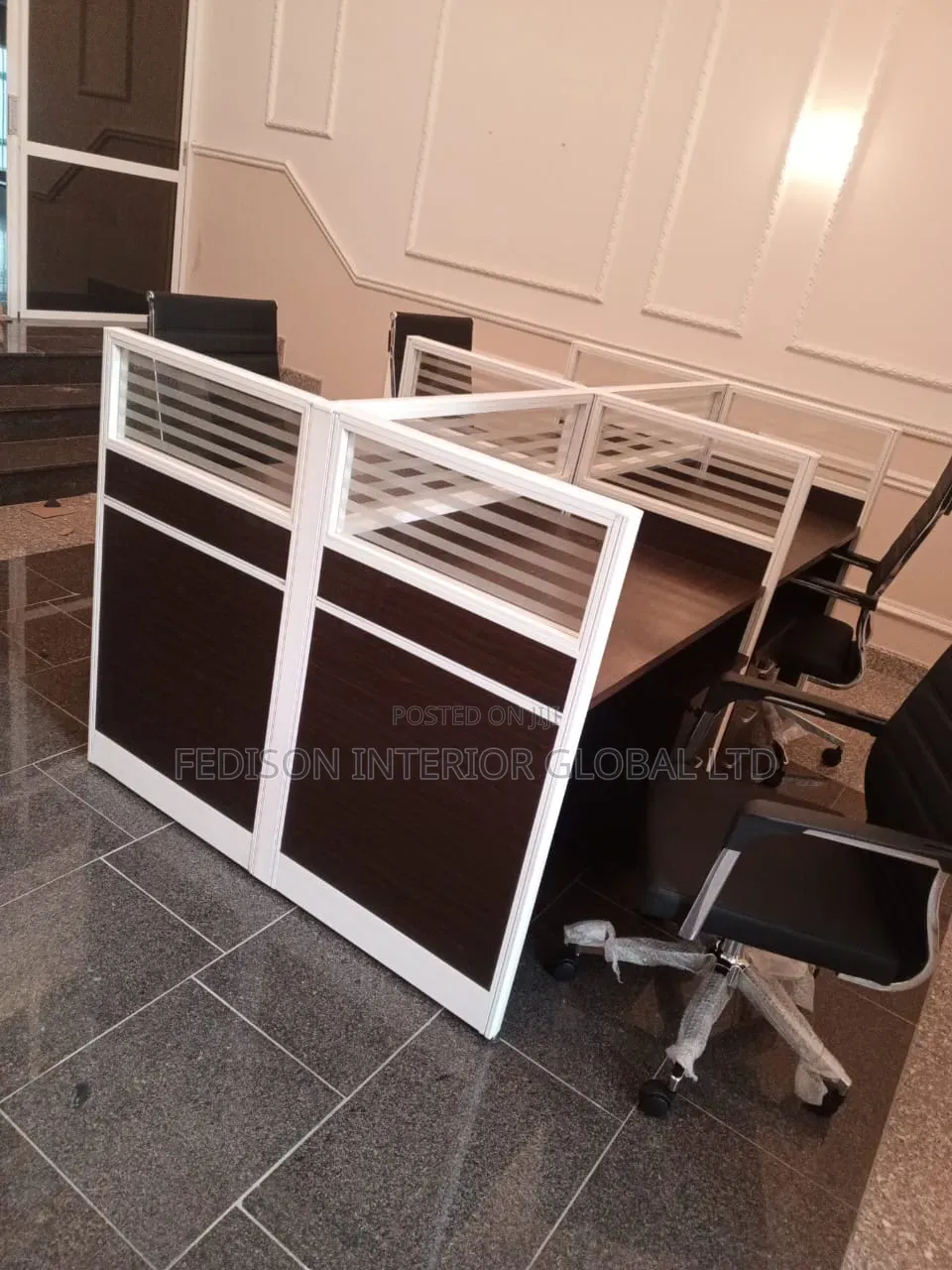 4 Seater Workstation