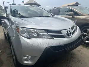Toyota RAV4 2015 Silver