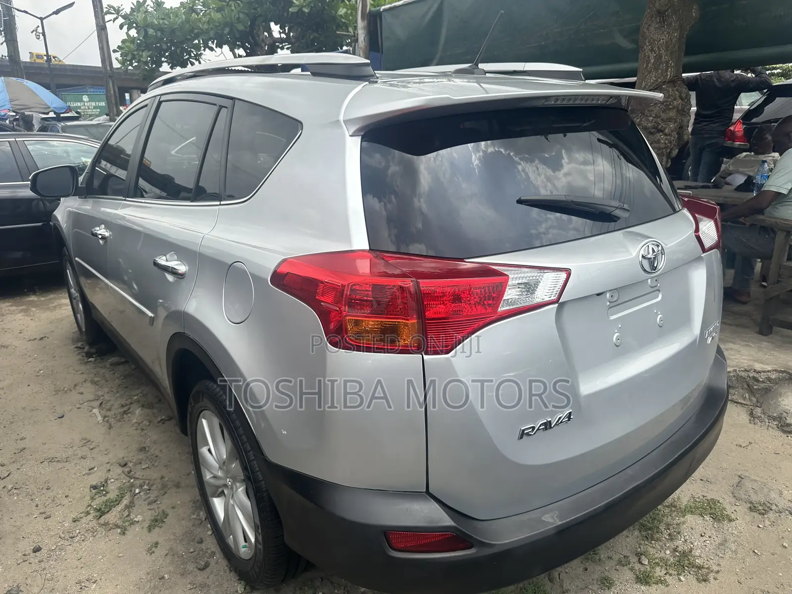 Toyota RAV4 2015 Silver