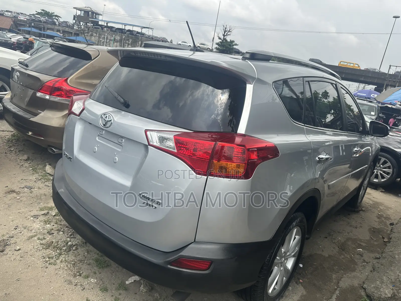 Toyota RAV4 2015 Silver