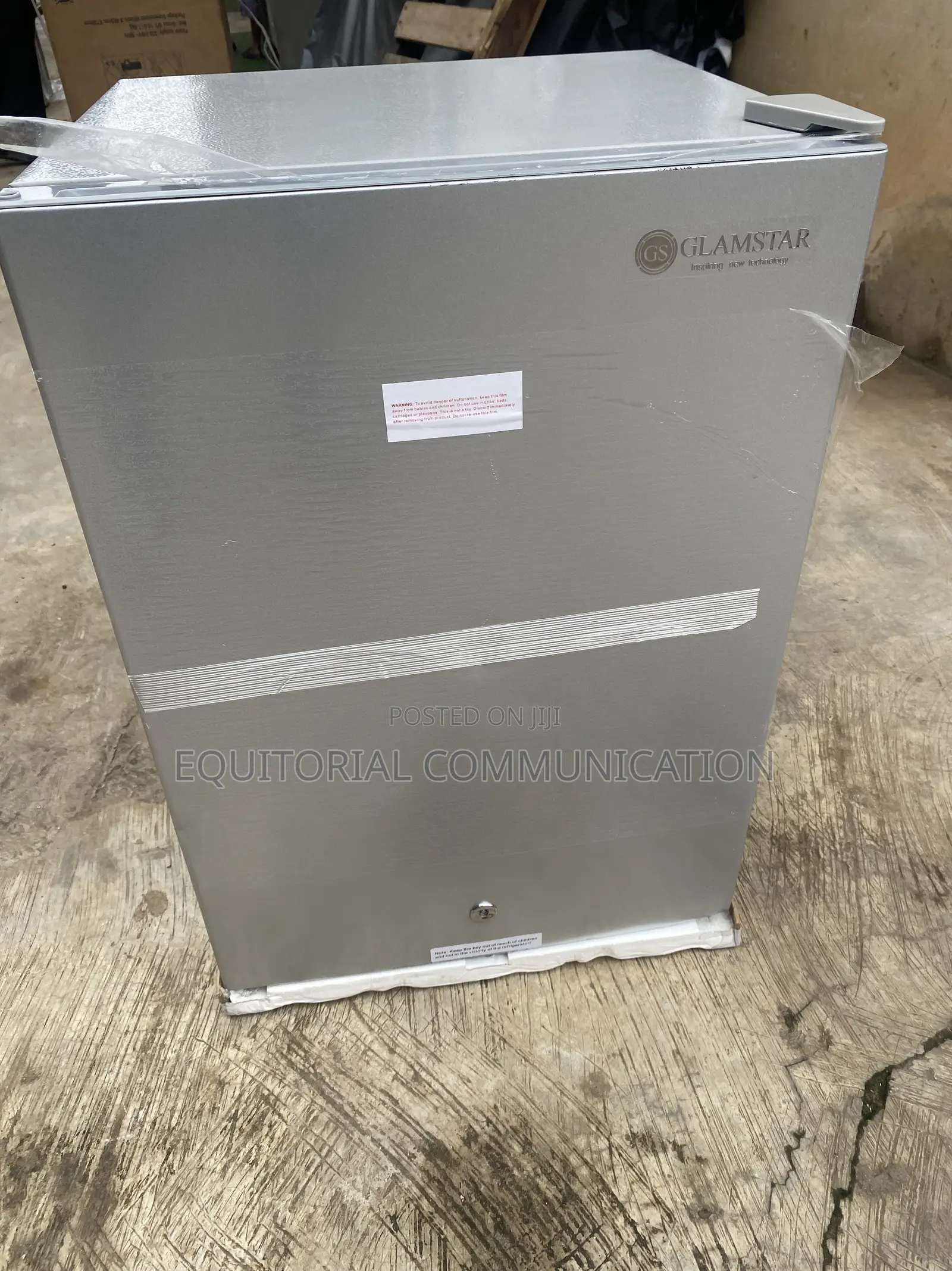 Glamstar GFR-90S-E Practical Storage Refrigerator 70L