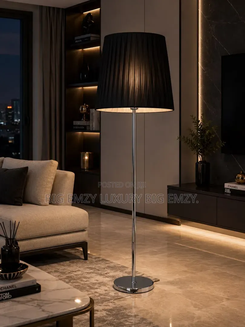 Simple Modern Floor Lamp.